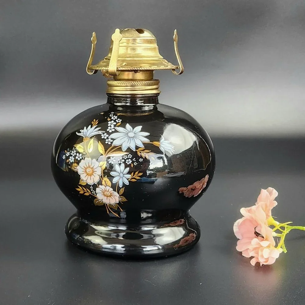 Vintage Oil Lamp - Black Base - Floral Design - 14 1/4